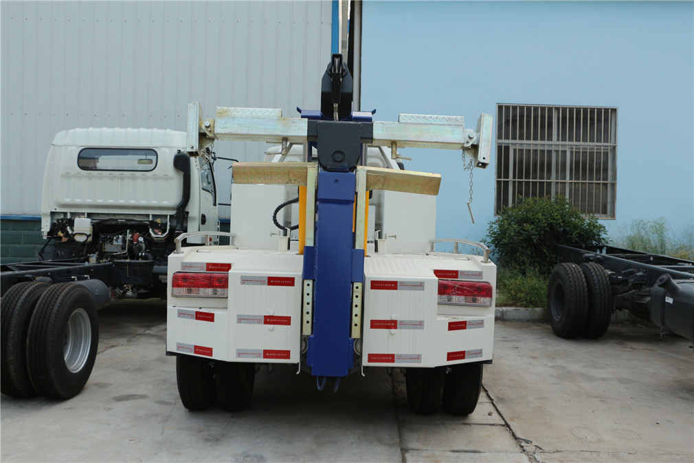 東風(fēng)小多利卡一拖一清障車(chē) 東風(fēng)小多利卡一拖一清障車(chē)