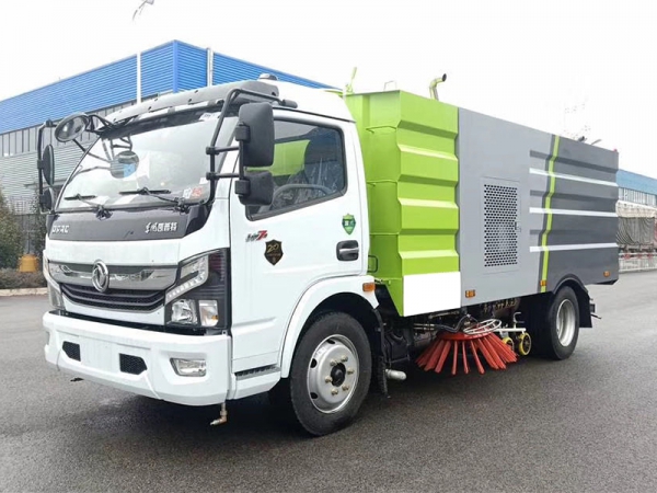 東風D7多利卡洗掃車 東風D7多利卡洗掃車