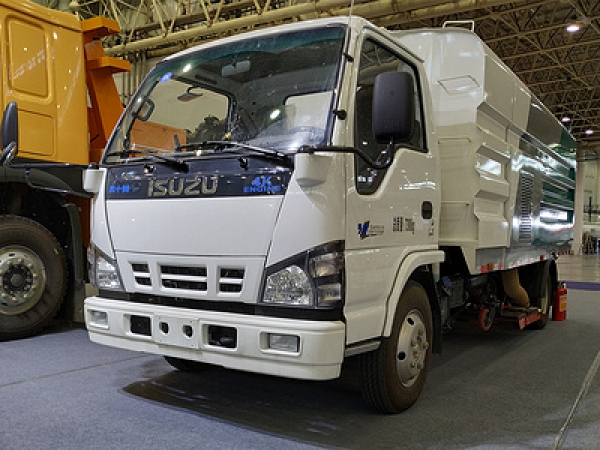 五十鈴國六8方吸塵車 五十鈴國六8方吸塵車