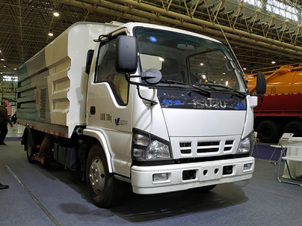 五十鈴國六8方吸塵車 五十鈴國六8方吸塵車