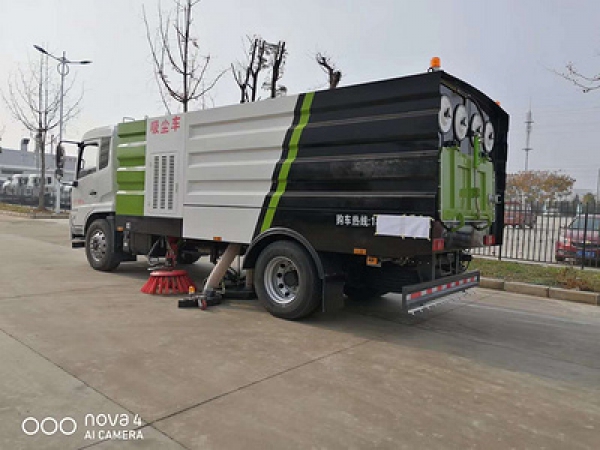 東風天錦國六16方吸塵車 東風天錦國六16方吸塵車