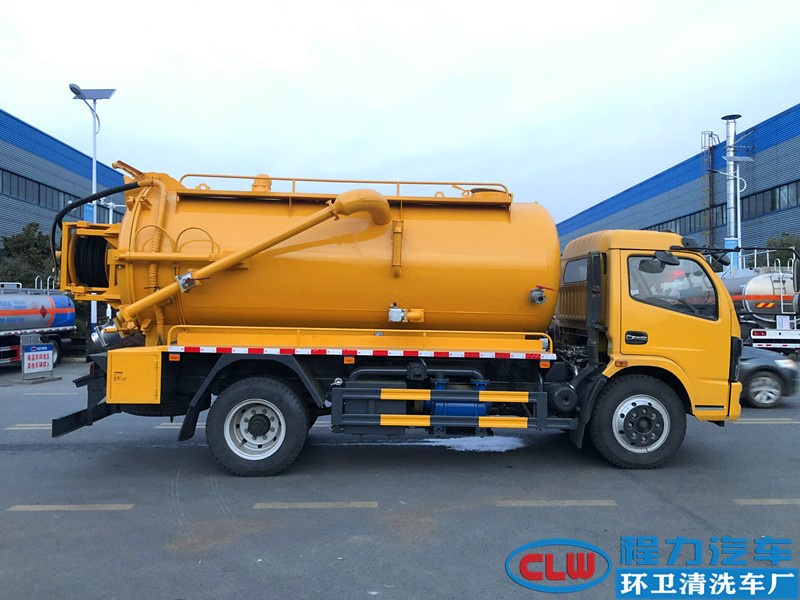 國六東風福瑞卡9.2方清洗吸污車一體罐