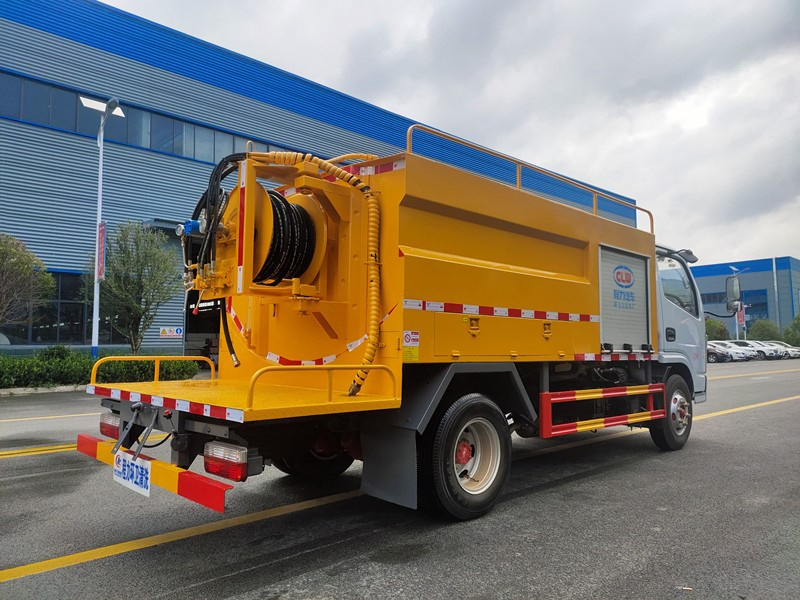 國六東風小多利卡4.2方高壓清洗車 國六東風小多利卡4.2方高壓清洗車