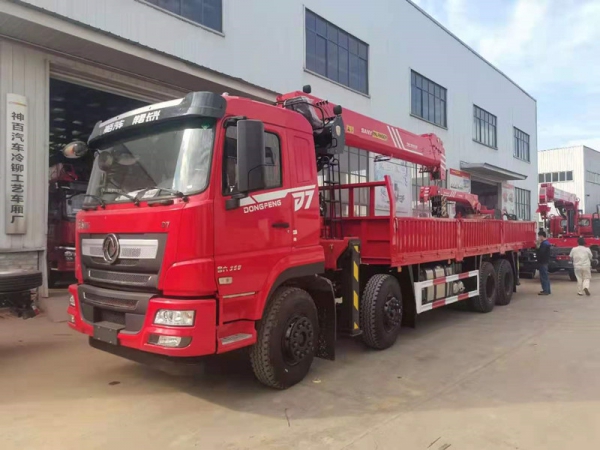 國六東風暢行D7前四后八三一14噸吊機 國六東風暢行D7前四后八三一14噸吊機