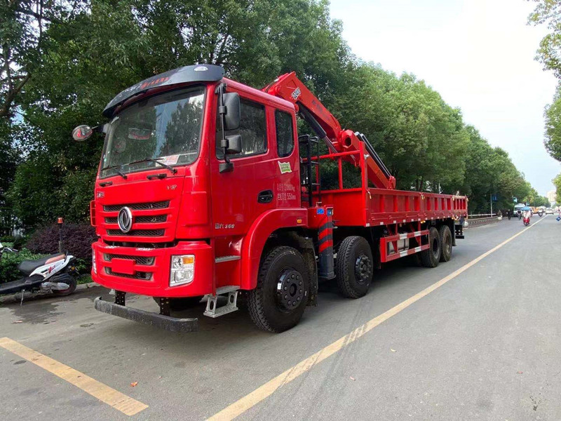 國六東風錦程V6P前四后八折臂吊 國六東風錦程V6P前四后八折臂吊