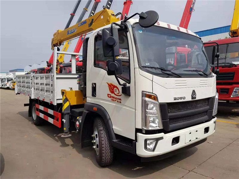 重汽徐工4噸隨車吊 重汽徐工4噸隨車吊