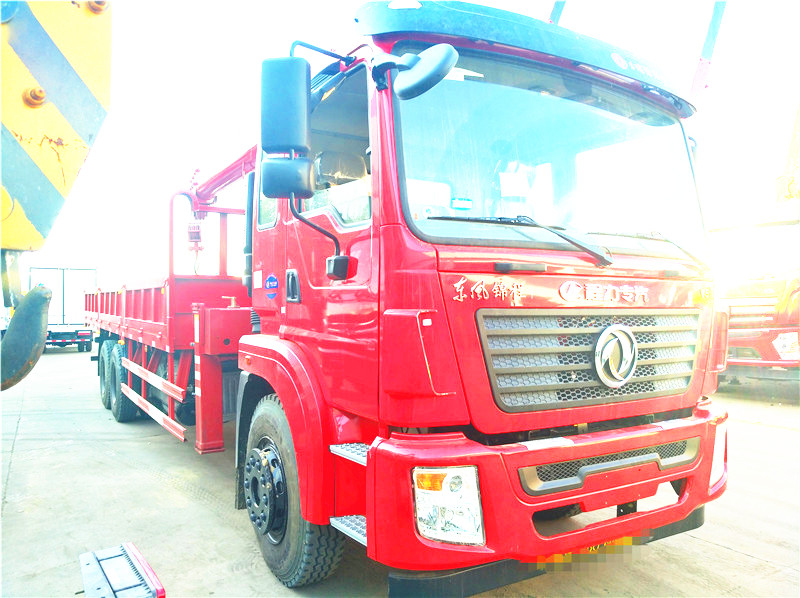 東風(fēng)錦程后雙橋12噸U型大臂隨車吊