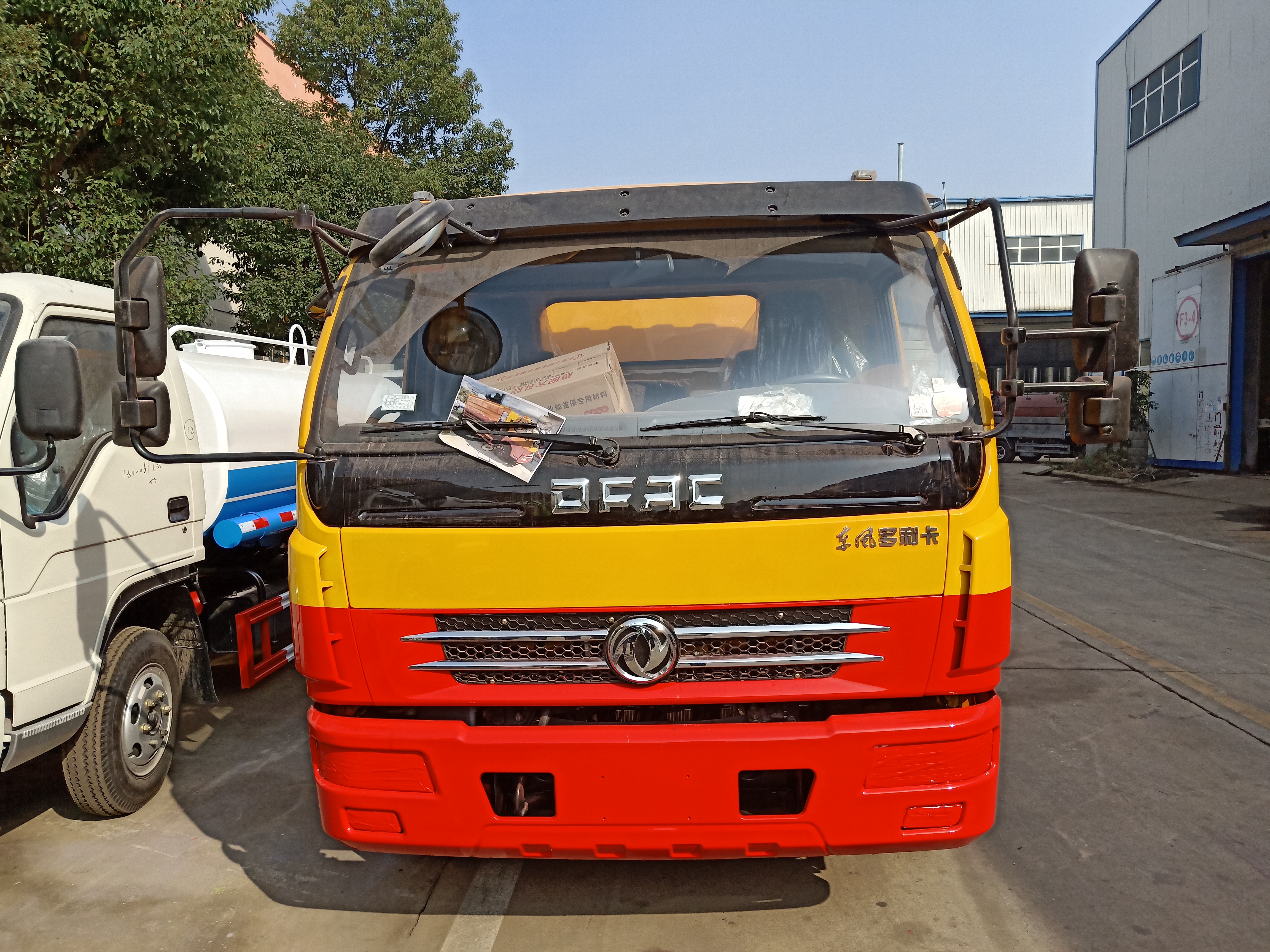 東風大多利卡清洗吸污車 東風大多利卡清洗吸污車