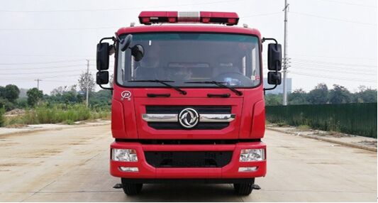 東風多利卡D9水罐消防車 東風多利卡D9水罐消防車