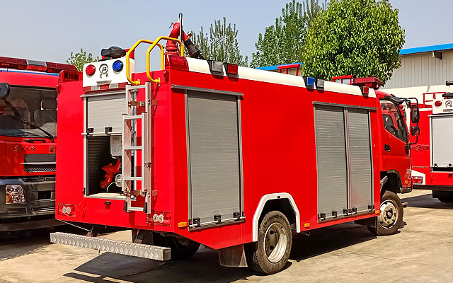 福田奧鈴四驅森林消防車