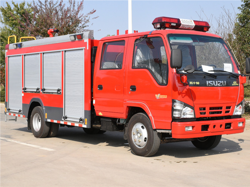 五十鈴2.5噸水罐消防車 五十鈴2.5噸水罐消防車