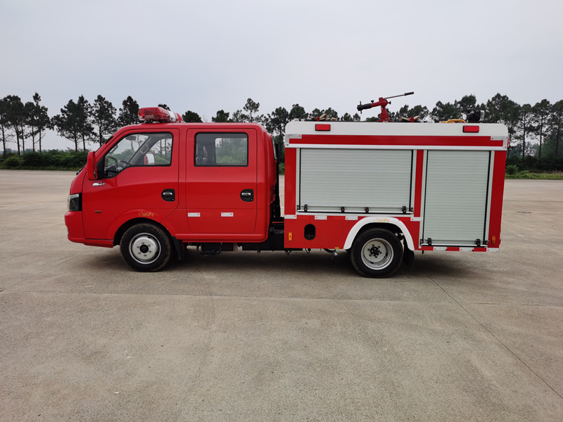 藍牌1噸水罐消防車 藍牌1噸水罐消防車